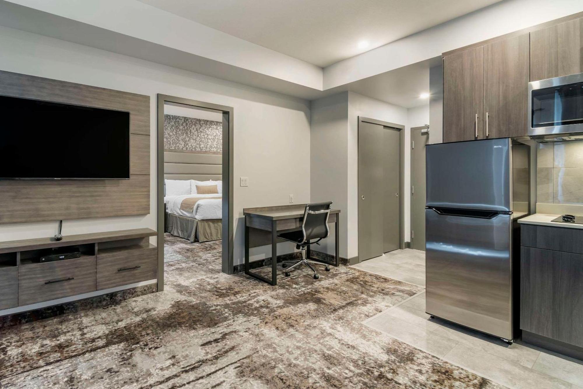 The Hue Hotel, Ascend Hotel Collection Kamloops Zewnętrze zdjęcie